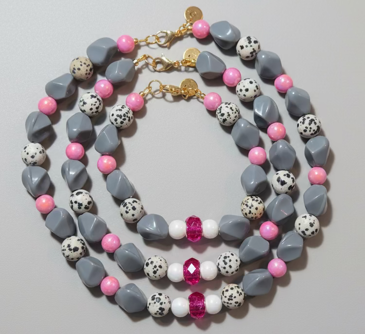 The Little Socialite Necklace