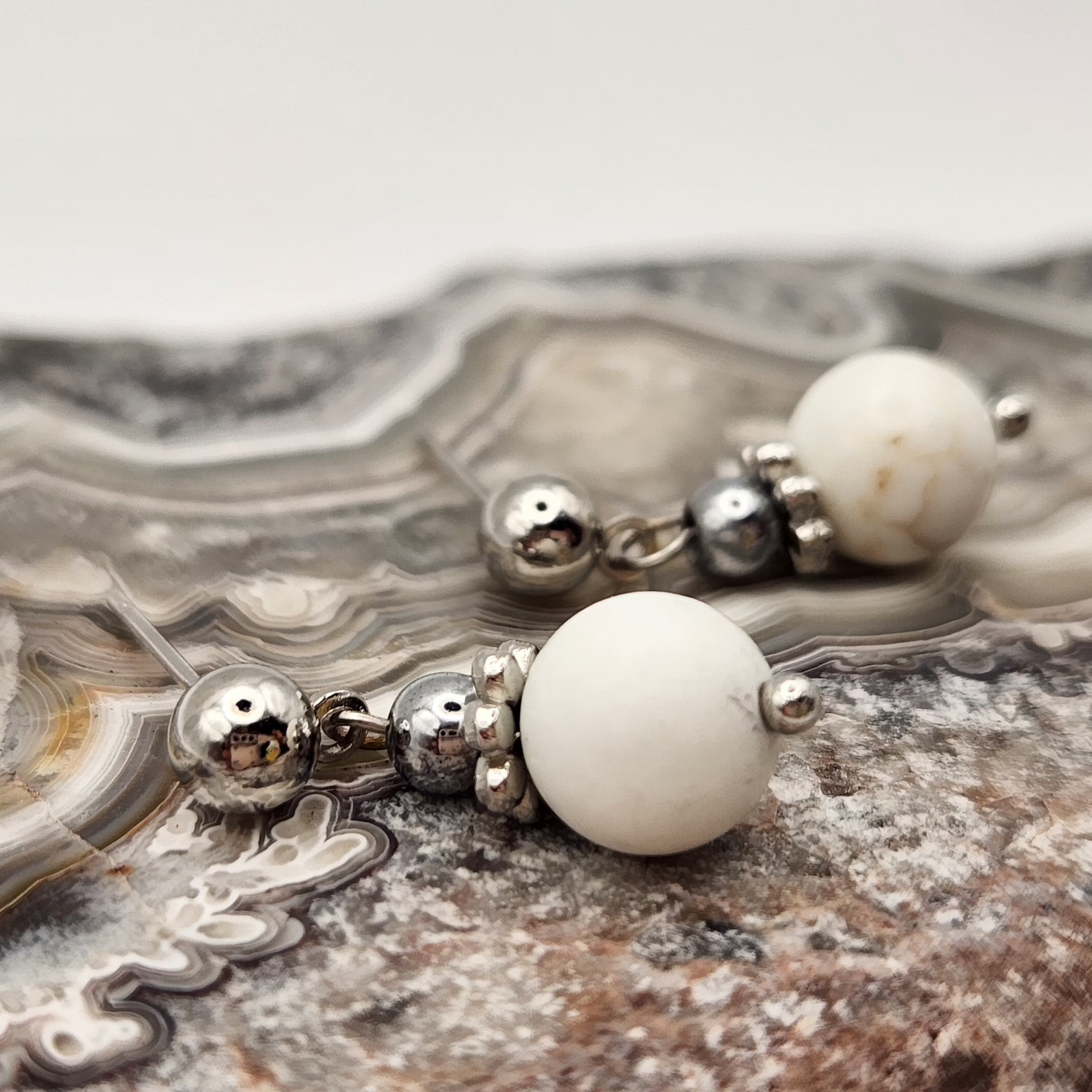 Tranquil Roots Earring